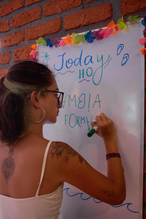 Chanclas Hostel Vallarta プエルトバラータ エクステリア 写真