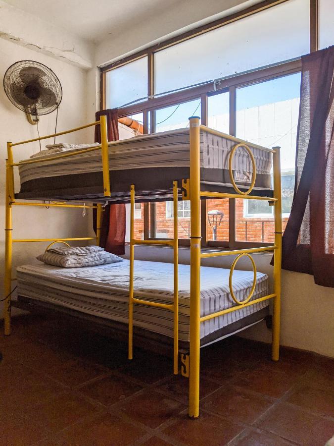 Chanclas Hostel Vallarta プエルトバラータ エクステリア 写真