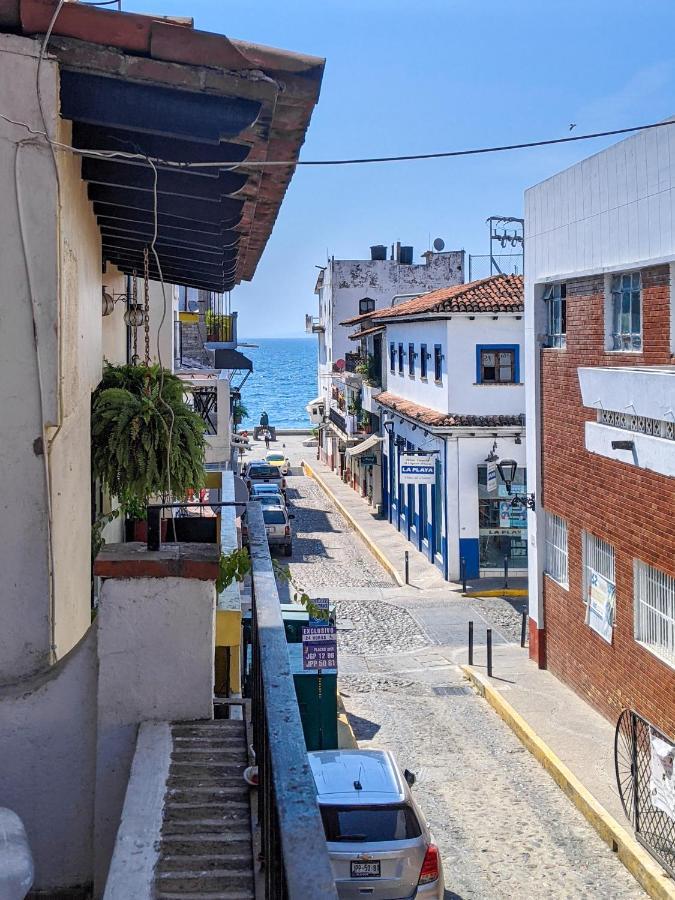 Chanclas Hostel Vallarta プエルトバラータ エクステリア 写真
